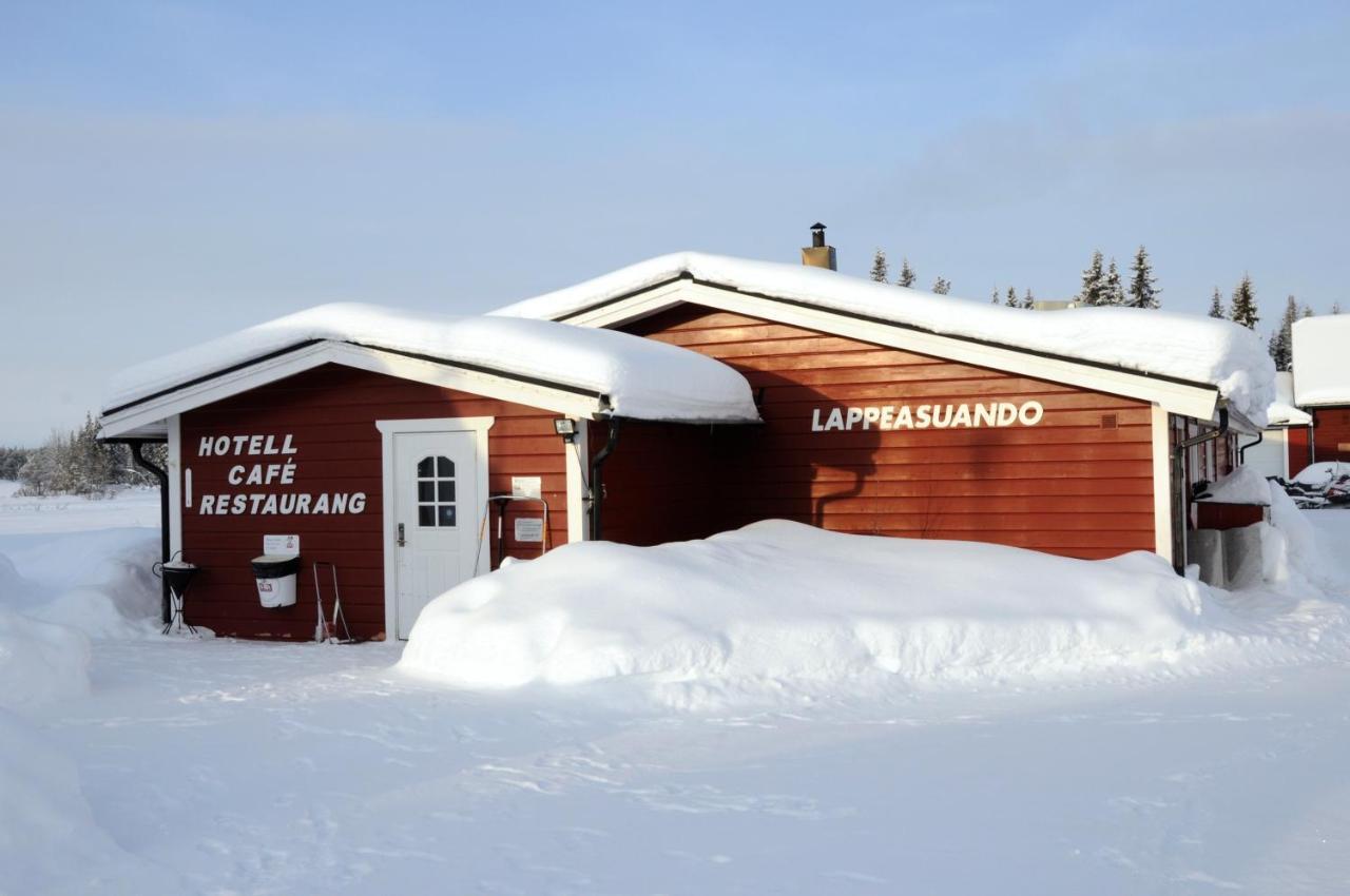 Puoltikasvaara Lappeasuando Lodge المظهر الخارجي الصورة